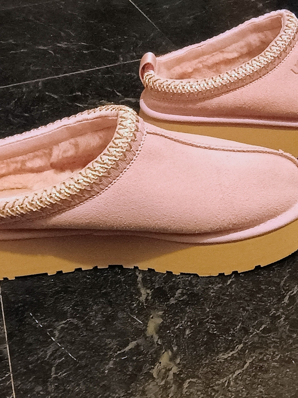 UGG Women's Pink Platform Slip-On Slippers with Trim Size 10 - Picture 1 of 5